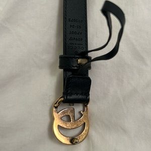 Skinny Gucci belt